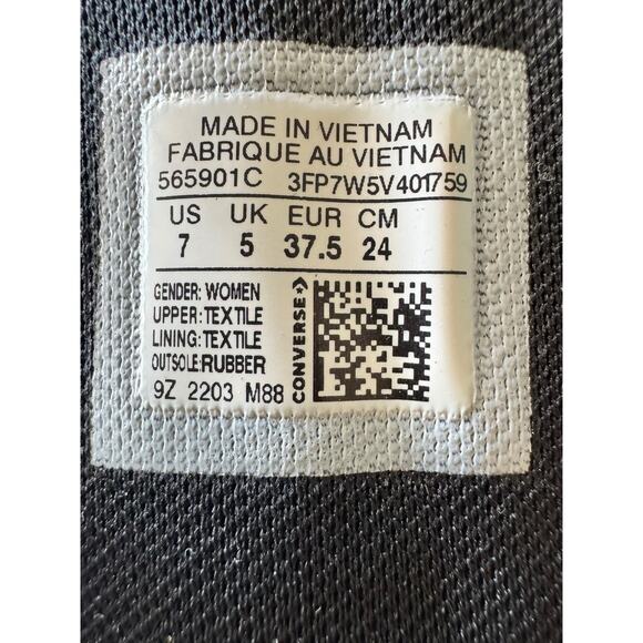 Converse Chuck Taylor All Star Lugged High Black White Woman’s 7‎ 565901C - Picture 2 of 13